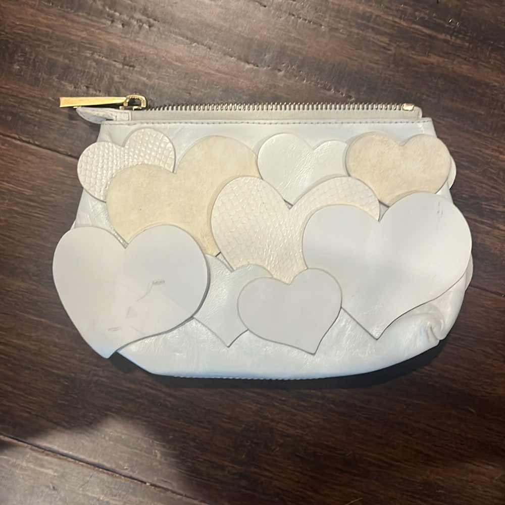 Needs some cleaning but good condition and never used perfect for Valentines - Picture 2 of 4